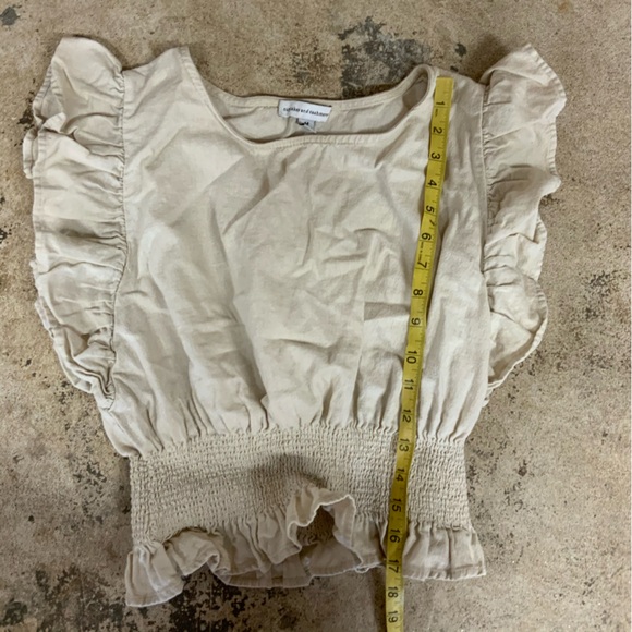 Linen Ruffled Smocked Cropped Blouse Top Shirt Medium Cupcakes & Cashmere -OBO - Picture 7 of 9